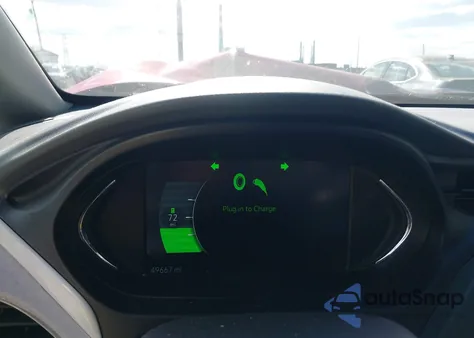 2020 Chevrolet Bolt Ev Fwd Premier from USA, damaged, VIN 1G1FZ6S05L4113870